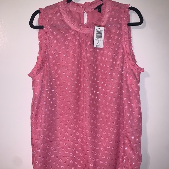 Torrid 2x Pink Mock Neck w/ Hearts - Picture 1 of 3